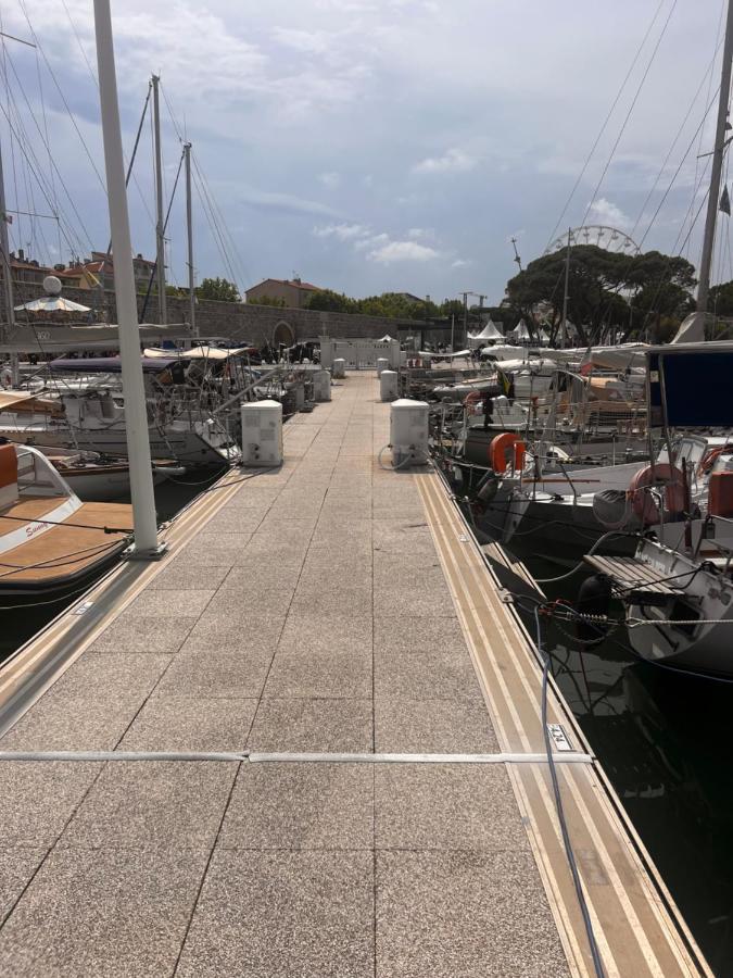 Location Antibes Eksteriør billede